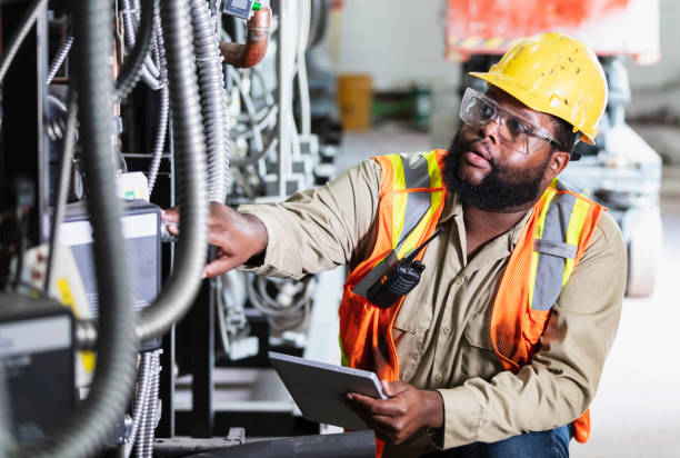 Best Local Electrician Companies  in Maud, TX